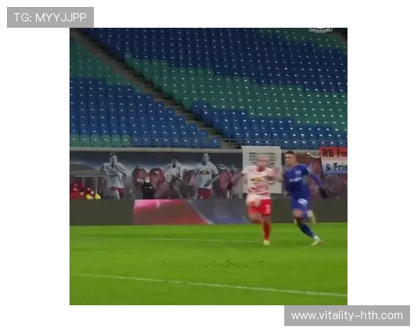 足球明星迎春贺岁全新头像展示球场风采与新春祝福 足球明星迎春贺岁全新头像展示球场风采与新春祝福